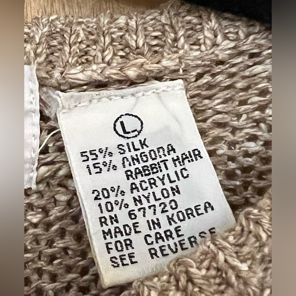 Gess Who Silk/Angora Sweater L - Picture 3 of 4